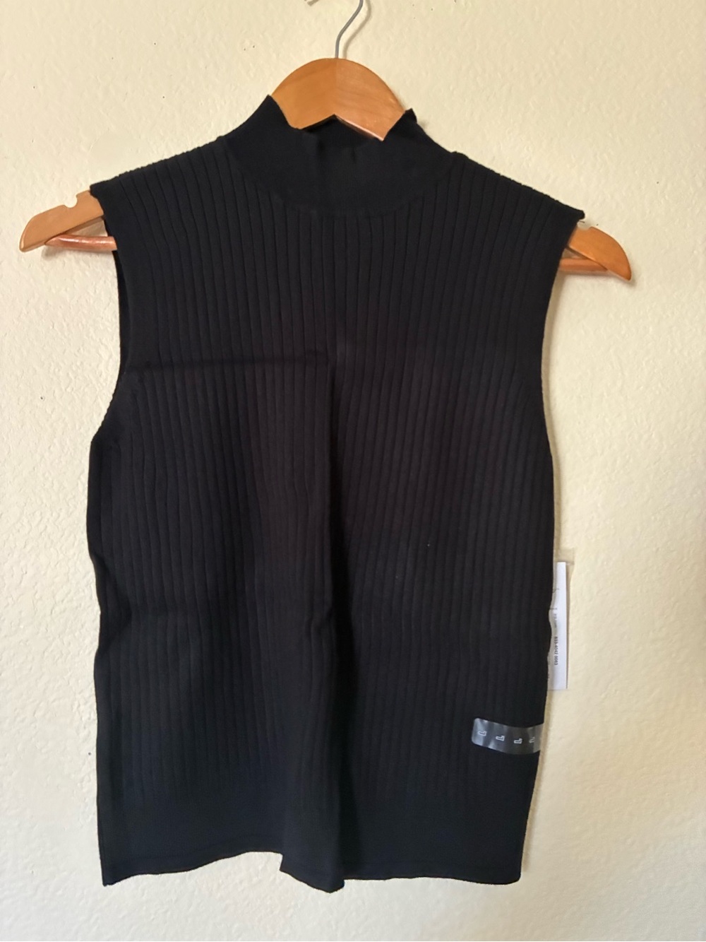 Worthington Black Ribbed Mock Neck Tank
